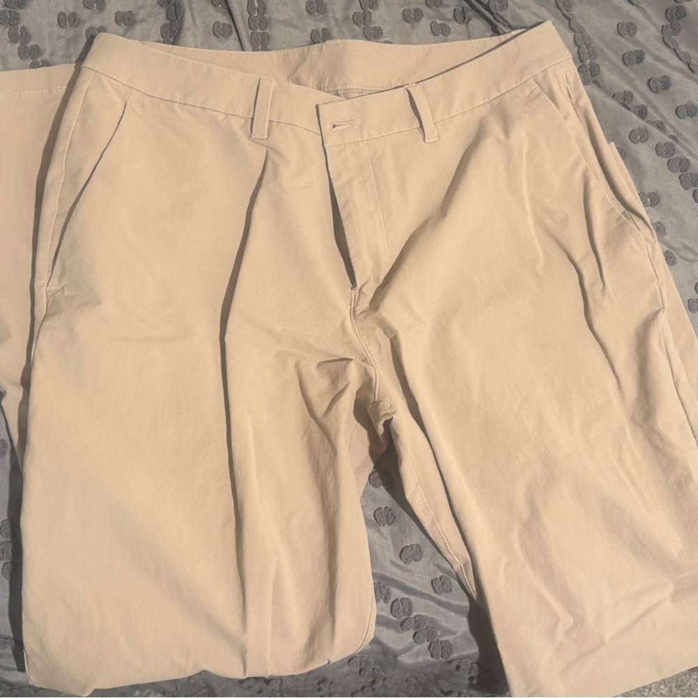 Men’s Lululemon ABC Classic Fit Trousers